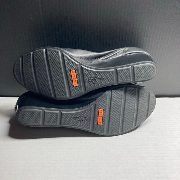 COLE HAAN Black Talia Leather Wedge 10 AA.  Great Used Condition - Picture 7 of 10